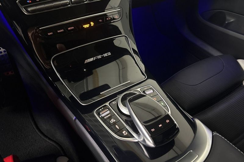 Mercedes C63 AMG bild 13