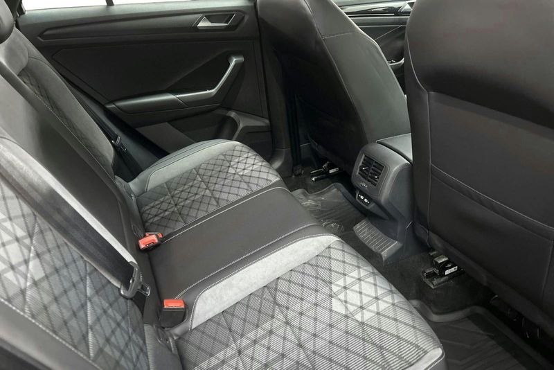 Volkswagen T-Roc bild 8