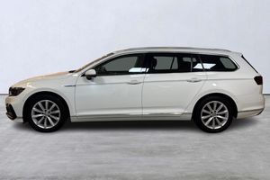 Volkswagen Passat bild 2