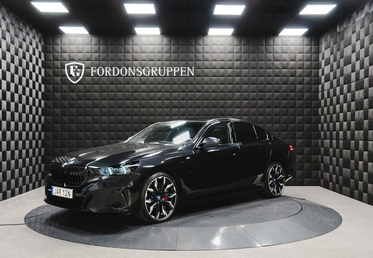 BMW 550