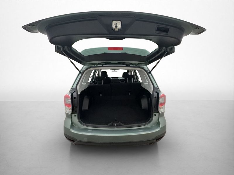 Subaru Forester bild 16