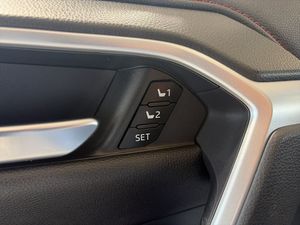 Toyota RAV4 bild 18