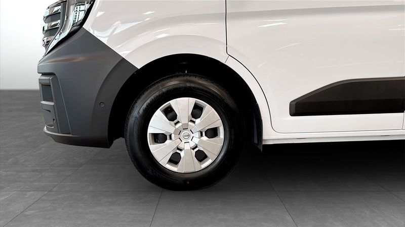 Nissan Interstar bild 9