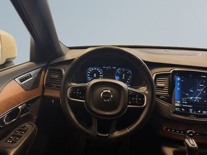 Volvo XC90 bild 9