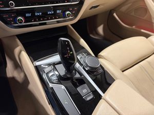BMW 520 bild 23
