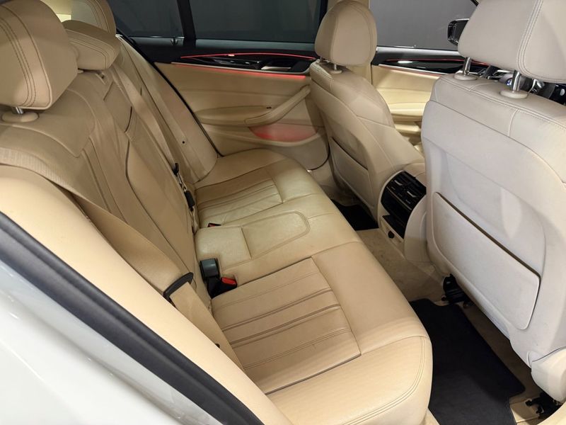 BMW 520 bild 19