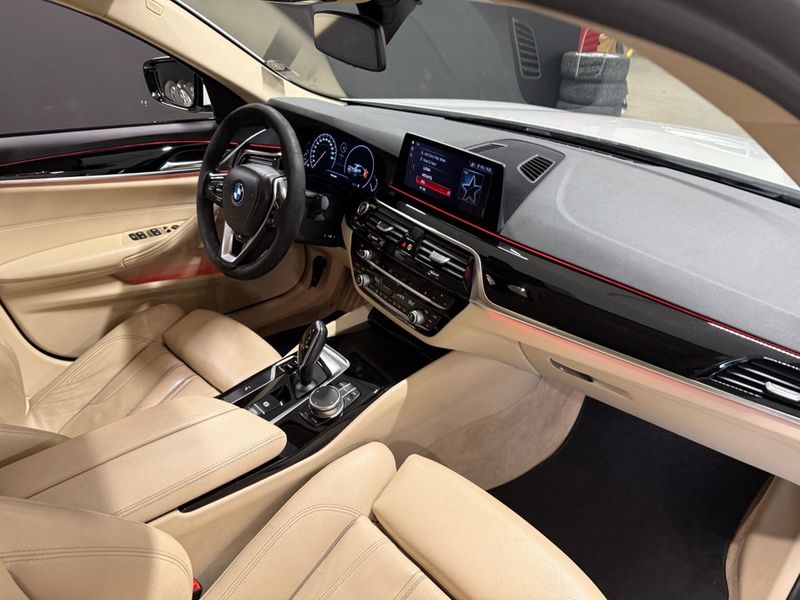 BMW 520 bild 17