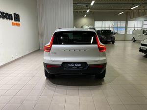 Volvo EX40 bild 5
