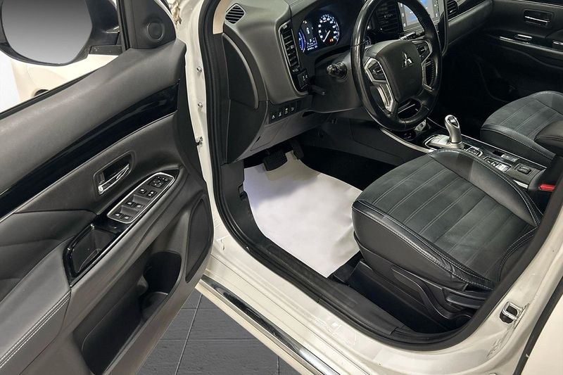 Mitsubishi Outlander bild 6