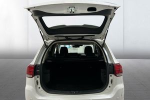 Mitsubishi Outlander bild 9