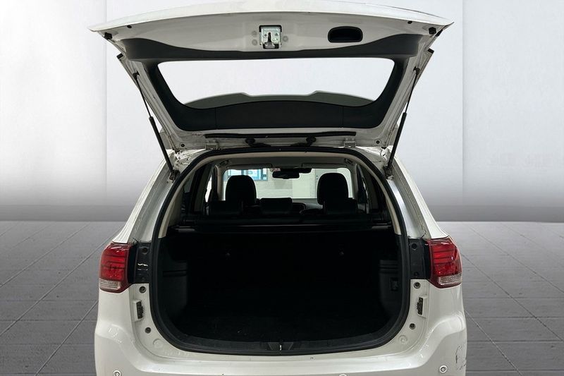 Mitsubishi Outlander bild 9