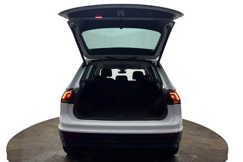 Volkswagen Tiguan bild 8