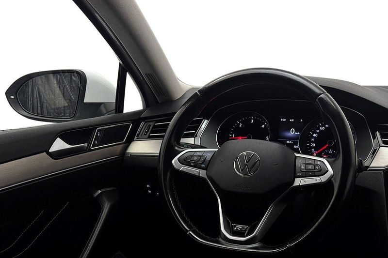 Volkswagen Passat bild 18