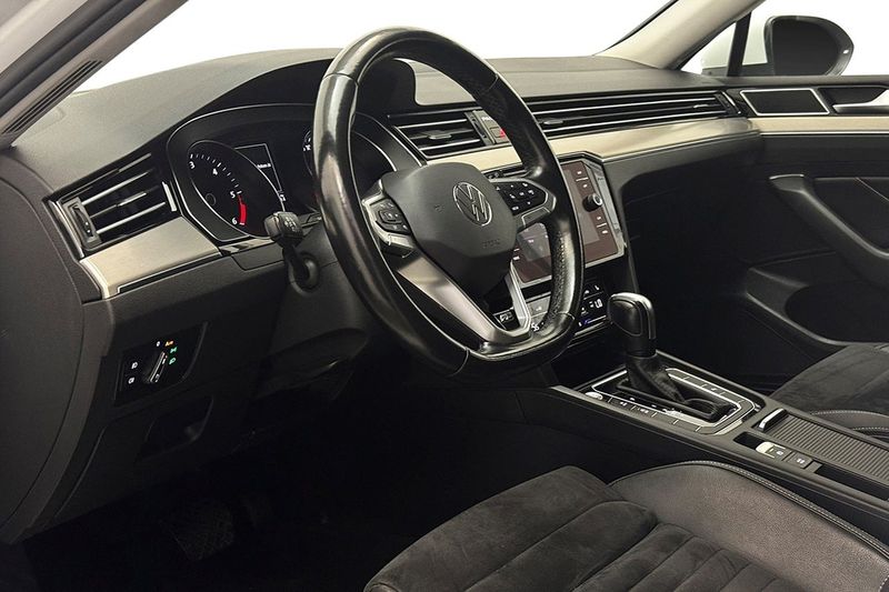 Volkswagen Passat bild 13