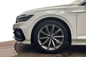 Volkswagen Passat bild 11