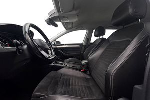 Volkswagen Passat bild 12
