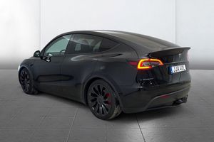 Tesla Model Y bild 6