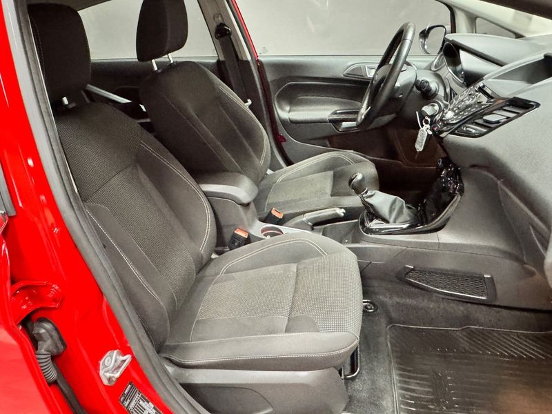 Ford Fiesta bild 6