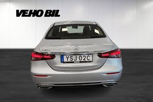 Mercedes E200 bild 12