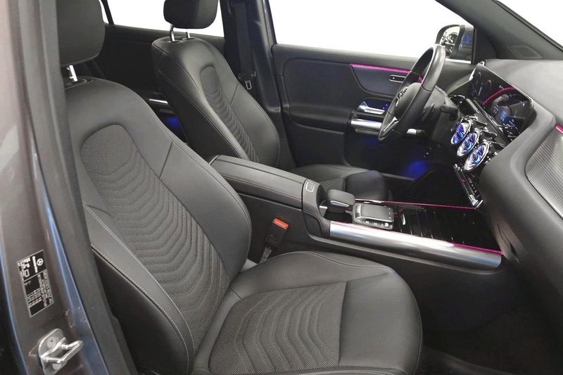 Mercedes EQA300 bild 15