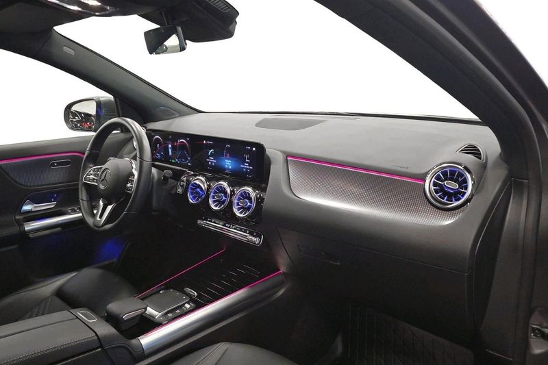 Mercedes EQA300 bild 10