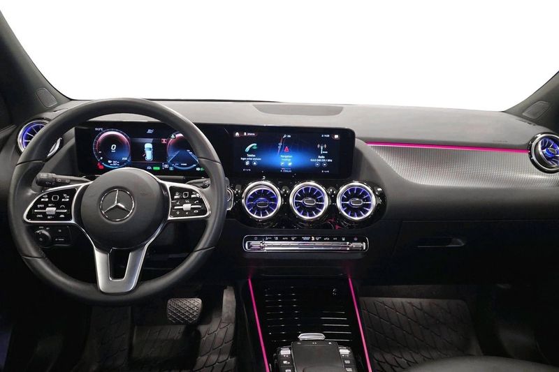 Mercedes EQA300 bild 8