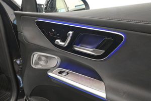 Mercedes GLC300 bild 12