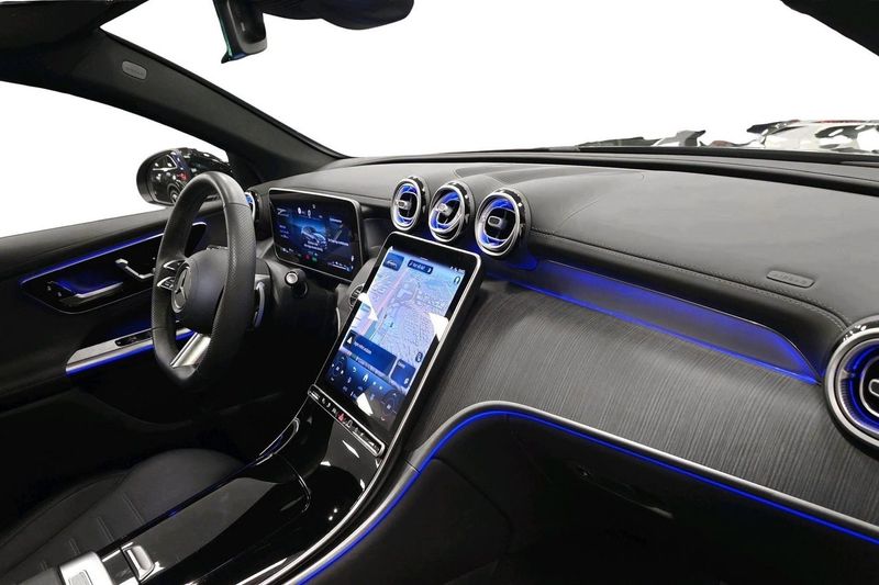Mercedes GLC300 bild 10