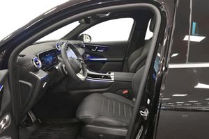 Mercedes GLC300 bild 7
