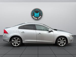 Volvo S60 bild 2