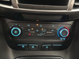 Ford Transit Connect bild 23