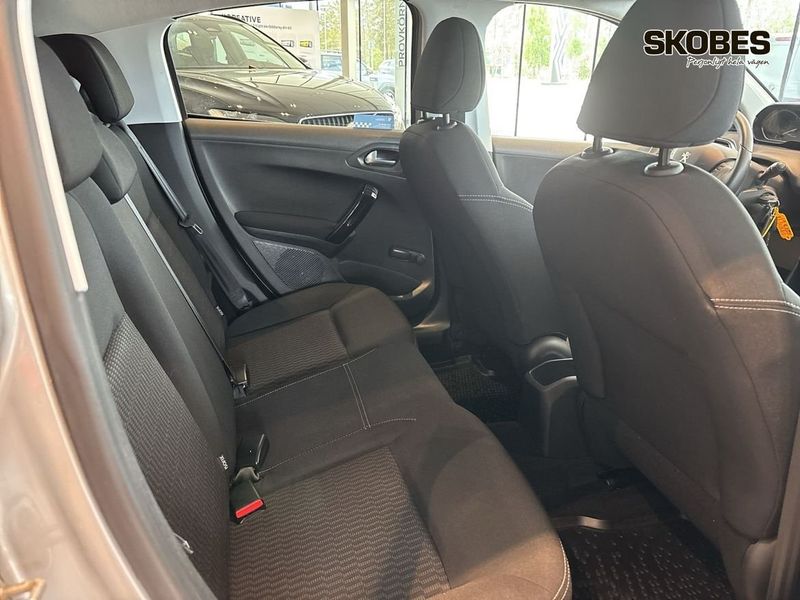 Peugeot 208 bild 9