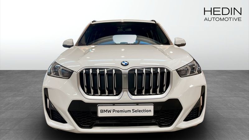 BMW X1 bild 8