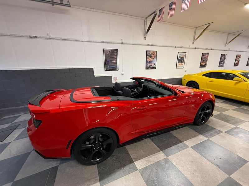 Chevrolet Camaro bild 12