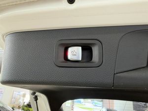 Mercedes GLC200 bild 17
