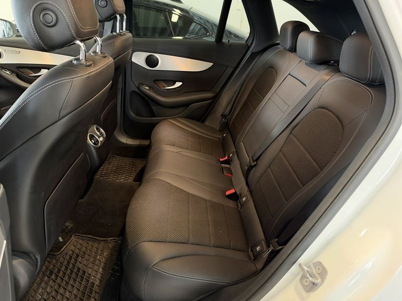 Mercedes GLC200 bild 6