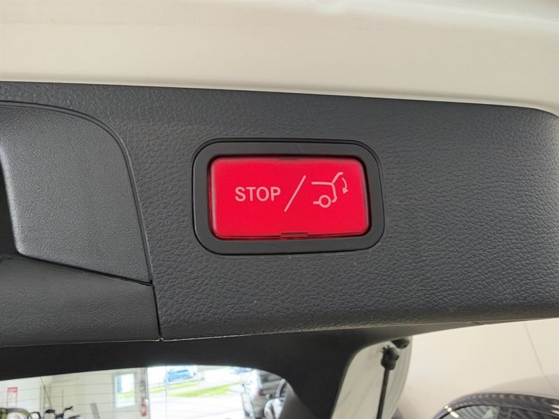 Mercedes GLC200 bild 16