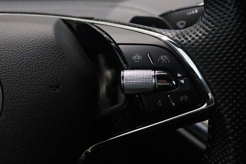 Skoda Enyaq bild 12