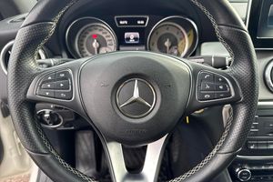 Mercedes CLA220 bild 13