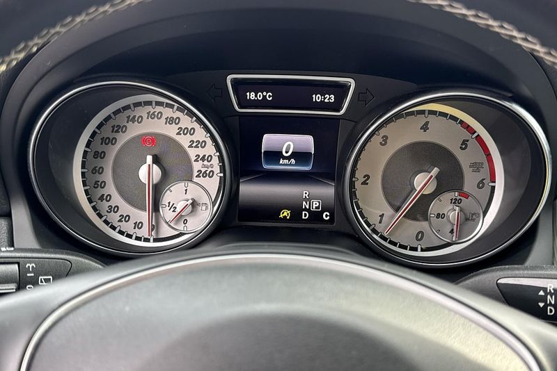Mercedes CLA220 bild 6