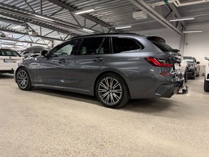 BMW 320 bild 3