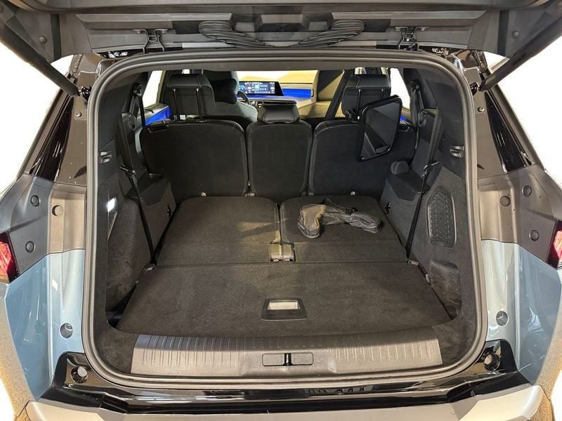 Peugeot e-5008 bild 15