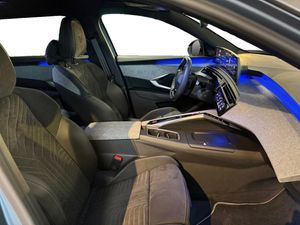 Peugeot e-5008 bild 13