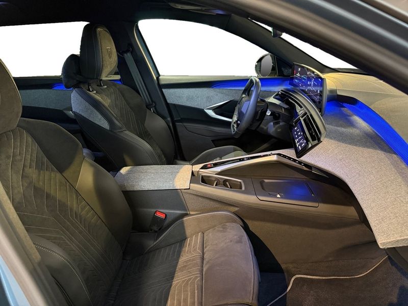 Peugeot e-5008 bild 13