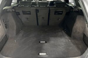 BMW 320 bild 8