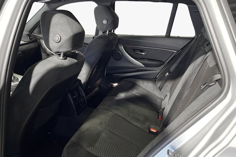 BMW 320 bild 7