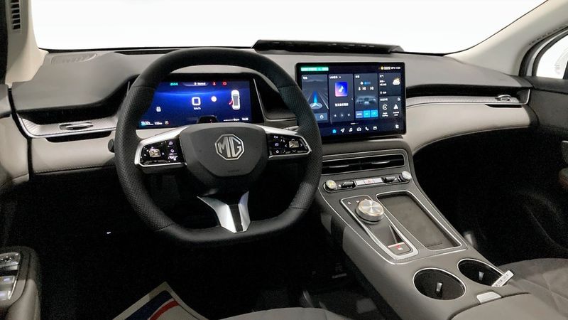 MG S6 EV bild 4