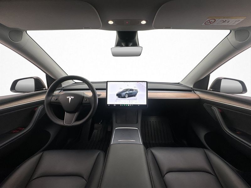 Tesla Model Y bild 12