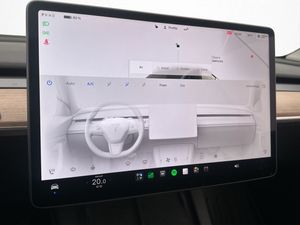 Tesla Model Y bild 19