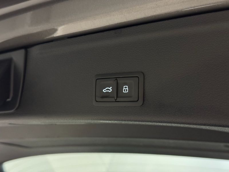 Audi A4 bild 19